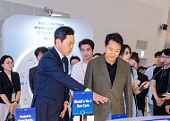 윤상현, 오세훈 에스코트...한국콜마, ‘서울뷰티위크’ 5년 연속 동행