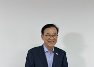 김윤덕 국토장관 "꼭 용산이어야만 하는 건 아냐"⋯서울시 제안 '탄천' 검토