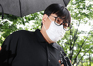'상습도박ㆍ음주운전' 개그맨 이진호, 1심서 징역형 집행유예 선고