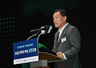 이재준 “수원부터 행동”…햇빛발전소 50개·버스 100% 무공해 전환