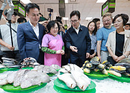 김민석 “명절 회식에 김영란법 완화 여지…소비 활성화 방법 찾겠다”