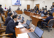 재경위 ‘대미투자 1호’ 보고…與 “엄격 심사”·野 “원금 회수 우려”