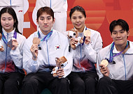 김영범 막판 역전⋯혼성 혼계영 400m 한국新 동메달 [아시안게임]