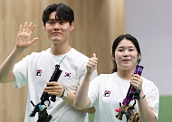 추가은-홍수현, 10m 공기권총 혼성 단체전서 은메달 [아시안게임]