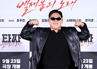 스윙스는 입덕 부정기, '타짜4'는 흥행 반전기? [엔터로그]