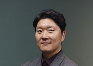 "AI시대 '디지털 봉건화' 싹 터...취약층 2등 시민 막아야" [AI 신계급사회]