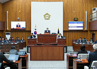 경주시의회, 제301회 제1차 정례회 개회… 22일간의 의정 대장정 돌입