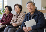 노인일자리 신청해도 못 한다, 대기자 19만7000명