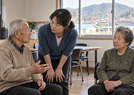 “돌봄 제공할 기관이 없다” 통합돌봄, 농촌 인프라 부족에 발목