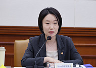 이소영 중기장관 “소상공인 비용부담 지표화…규제 혁파 속도” [국감]