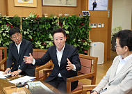 청도군, ‘농업·복지·경제' 강력 드라이브 건다