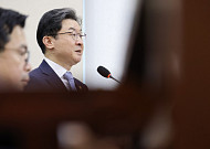 레버리지 ETF 책임론에 핵심 증인 요구⋯이억원 “청와대 지시 아니다”
