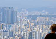 서울 아파트 토허 신청 5개월 만에 반등⋯집값 상승은 외곽이 주도