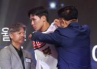 두산 김지우, ‘5억원’ 받고 프로 첫발⋯우타 야수 신인 최고 대우