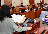 문체위, 축구협회 국감 증인 13명 채택…‘암살자들’ 증인 놓고 여야 충돌
