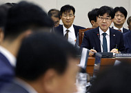 산자위 국감, 소상공인 지원 실효성 지적…與 ‘기관 관리’ 野 ‘채무탕감’ 집중 [국감]