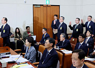 국정감사 출석한 5대 은행장 [포토]