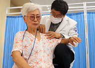 자생의료재단, 파독 간호사 60주년 맞아 의료지원 행사