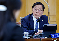 李 정부 공공기관장 임명 37명…같은 기간 尹정부보다 7명 많아