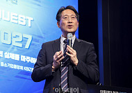 AI 강국, 기술만으론 부족…정부 지분투자 검토·스타트업 판로 지원 [2027 테크퀘스트]