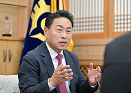 지방소멸 위기 앞장선 영덕 조주홍 군수, 전국 89개 지자체 연대 이끈다