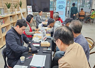 장흥군 '찾아가는 스마트 시니어 상담’...무상 제공