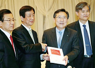 "중소기업 ‘손톱 밑 가시’ 뽑을 힐링센터 만들자"