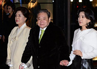 이건희 삼성 회장, 사장단과 ‘전통주’ 나누며 새해 만찬