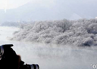 [포토] '<b>상고대</b>' 겨울의 절경 담는 사진작가들
