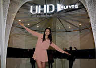 삼성전자, ‘2014 서울리빙디자인페어’ 참가…커브드 UHD TV·셰프컬렉션 선봬