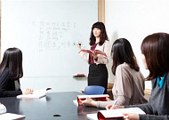 [중국어 교육 시장 뜨겁다] 버벅대던 발음성조 술술~ 특급사부 여기 있네