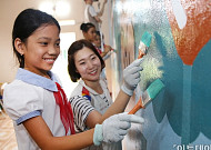 아시아나, 베트남 오지 마을에 ‘희망의 도서관’ 선물