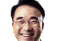 [강학중의 가족 이야기] ‘손주바보’가 된 할아버지들