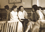 고등교육도 직장생활도, ‘여성의 굴레’ 벗어나기엔…