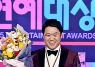 김구라, 왜 MBC 연예대상을 받았을까?[배국남의 스타탐험]