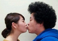 안소미, 동료 개그맨 송영길과 뽀뽀…이게 무슨 일이야?