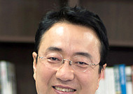 [貨殖具案(화식구안)] ‘功成身退’로 출발한 문재인 정부