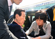 신동주, 신격호 총괄회장 '임의후견감독인 선임청구' 법원제출