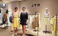 [포토] 신세계백화점, 1세대 패션 거장 진태옥의 ‘JTO 팝업’ 단독 진행