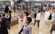 “배우러 와서 쇼핑까지” 신세계아카데미, 웰니스 강좌 20% 확대