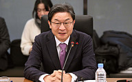 이억원 금융위원장 “코리아 프리미엄 시대 열 것…근본적인 체질 개선 지속”