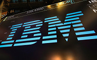 AI 산업 파괴론 고조에 IBMㆍ사이버보안주 ‘털썩’ [오늘의 뉴욕증시 무버]