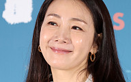 최지우, 부친상 비보⋯슬픔  속 상주로 빈소 지켜