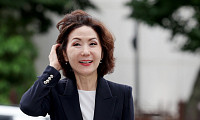 쏟아지는 의혹에도⋯이진숙 교육장관 후보자 "거취 고민 안 해"