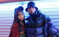 B1A4 바로, 여동생 ‘아이’와 커플 사진 공개… 우월한 붕어빵 남매 “훈훈하네”