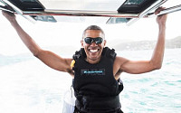 미국 대통령 퇴임한 오바마, 카리브해에서 물놀이 삼매경
