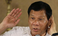 ‘필리핀 트럼프’ 두테르테, 탄핵 위기 직면…야당의원 탄핵안 제출