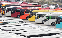 [포토] 일자리 잃은 관광버스