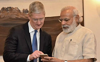 애플, 인도서 2개월 안에 아이폰 생산 착수…인도시장 공략 돌파구 열리나