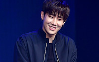 ‘인피니트’ 성규, ‘싱데렐라’ 녹화 중 갈비뼈 골절…5월 컴백 어쩌나